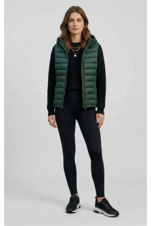 Жилет на натуральному пуху з капюшоном  AVW02